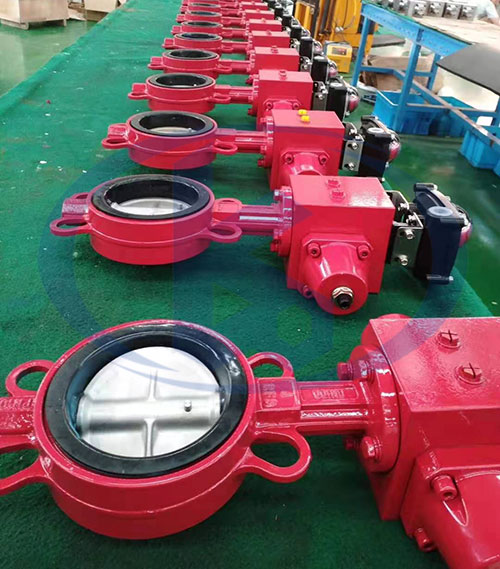 液動(dòng)對(duì)夾蝶閥